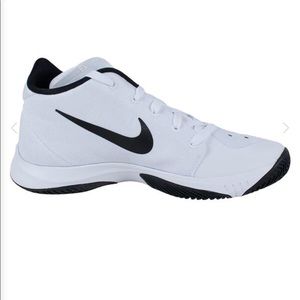 Nike Mens Hyper quickness Basketball Shoe